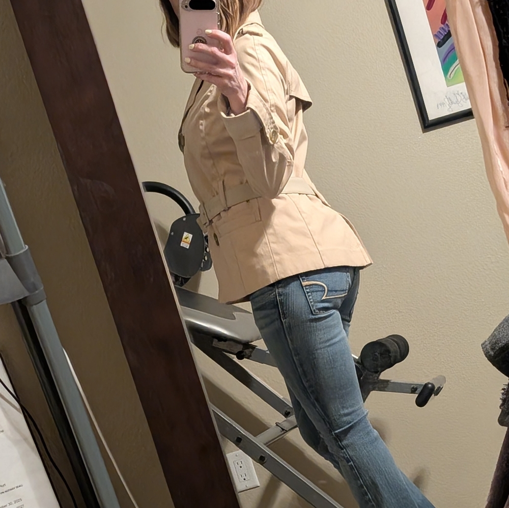 Kenneth Cole New York Cream Belted Short Trench Coat - Picture 3 of 6
